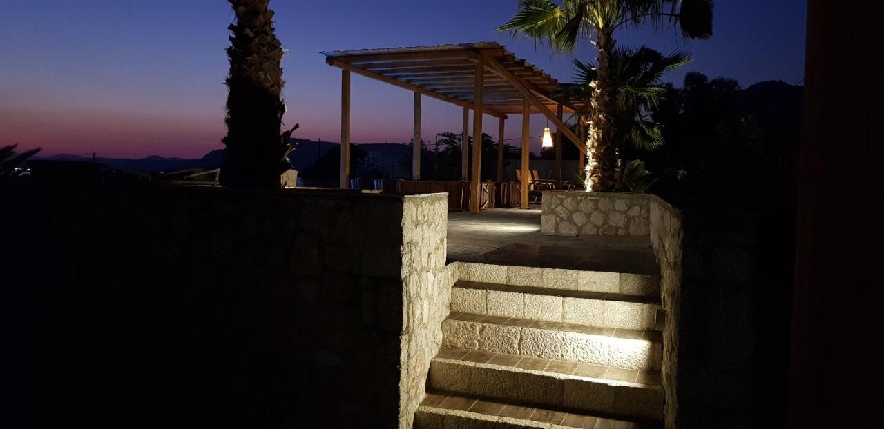 Дом отдыха Sealine Pefki (Rhodes)
